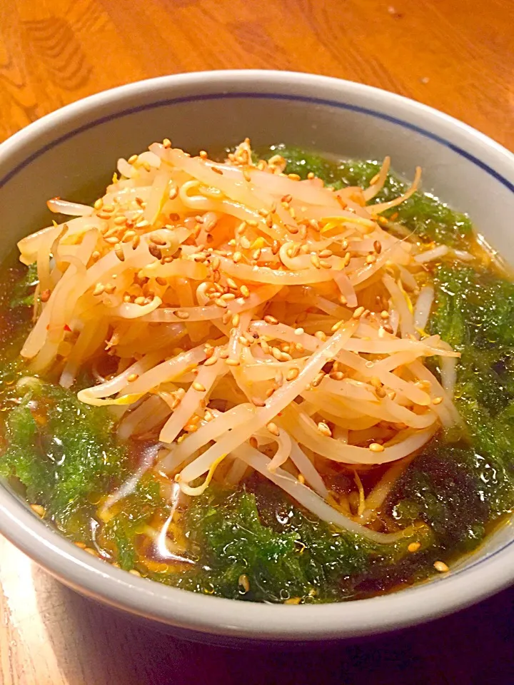 あおさと味付もやしのシンプル醤油ラーメン|birdさん