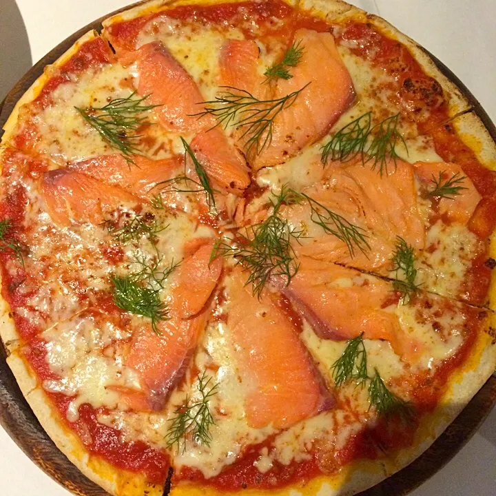 smoke salmon pizza|みいさん