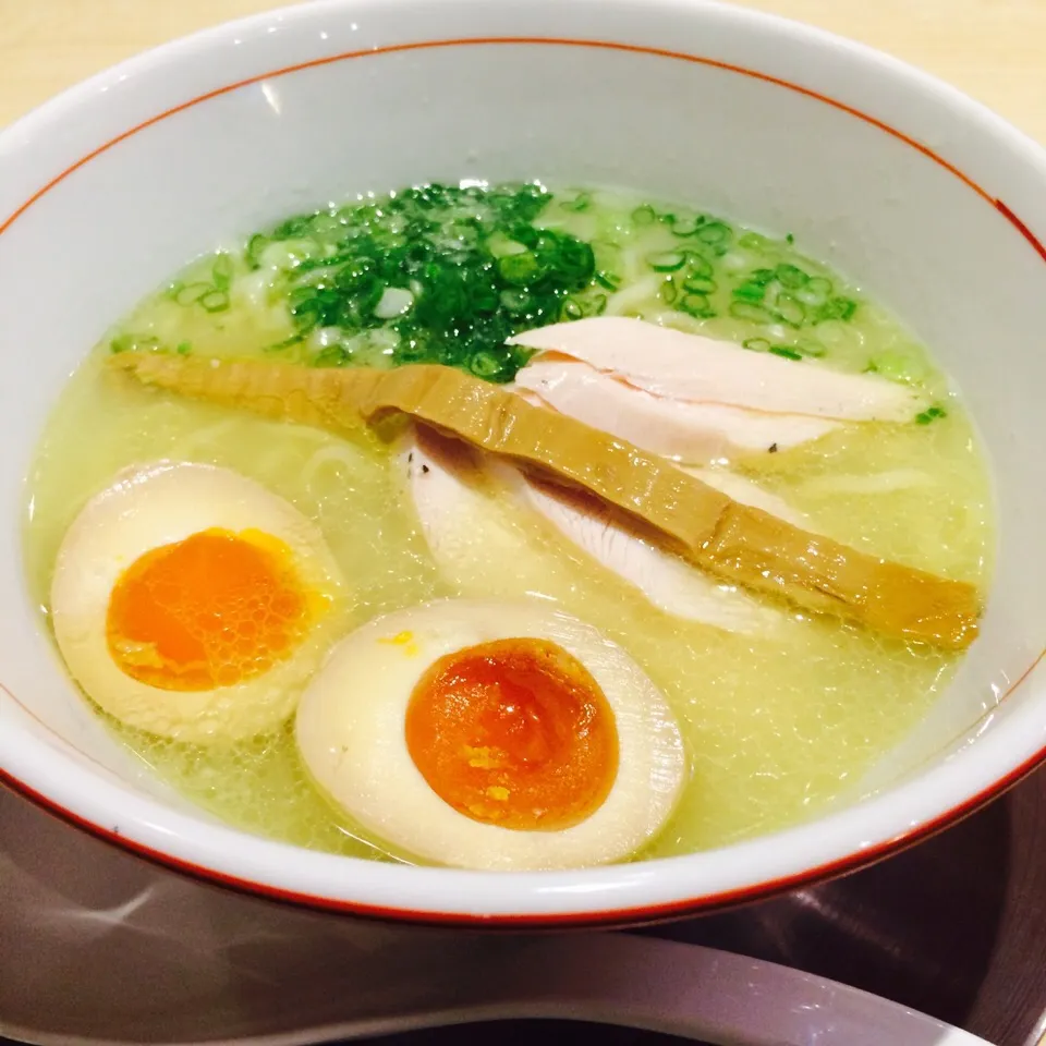 シンガポール 宅麺 鶏白湯 元|くいちゃんさん