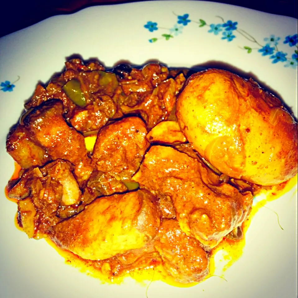 pork vindaloo #pork #yummy|Alister Mendonzaさん