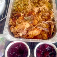 Whole chicken season with rose Mary and etc. along side stuffing and good old fashion cranberry sauce.|Brittany Fosterさん