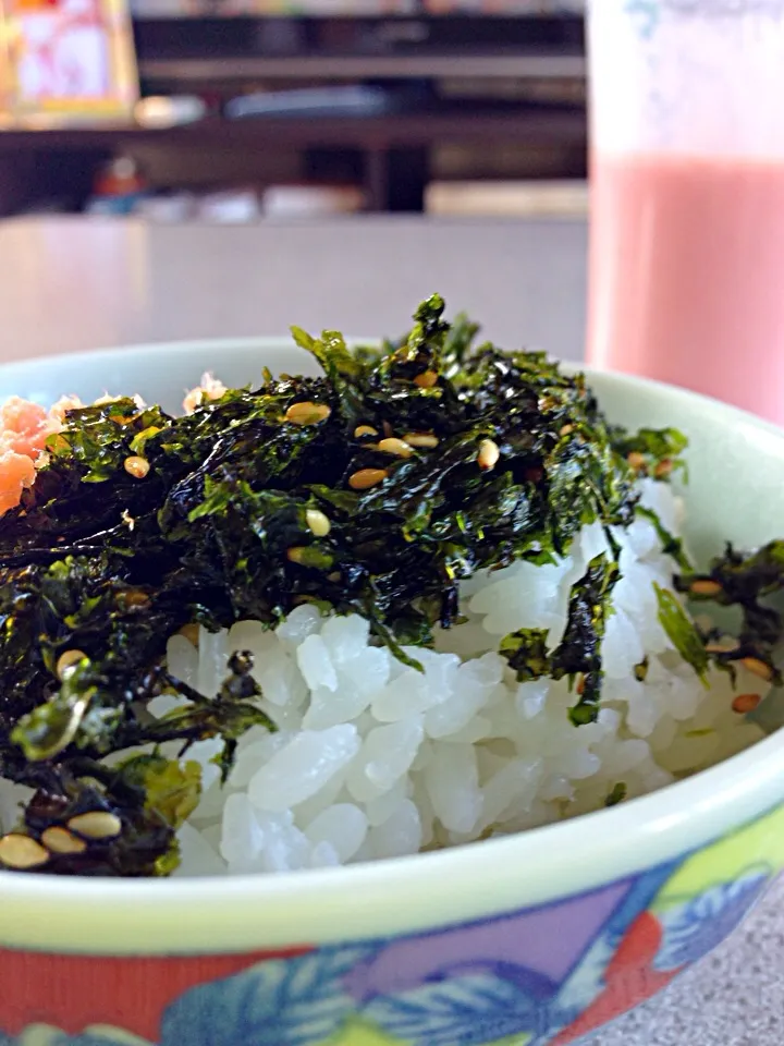 Simple breakfast' nori flake|viviさん