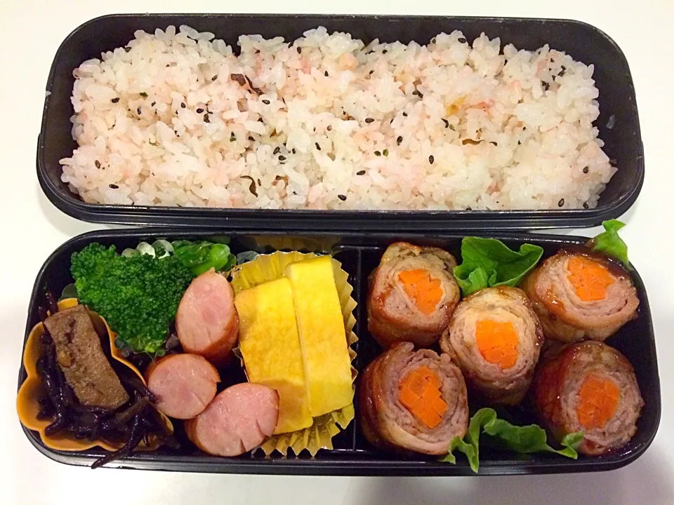 人参の肉巻きのお弁当。|Chiharuさん