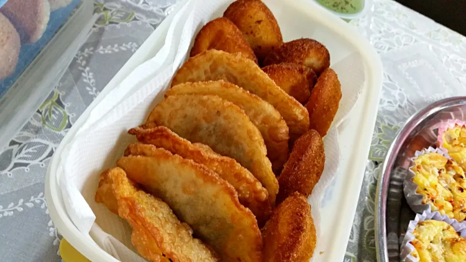 pastel e risoles|lucia inoueさん