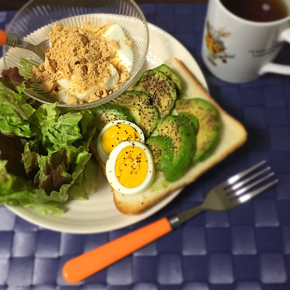 朝食◎アボカドチーズトースト|しょちちさん