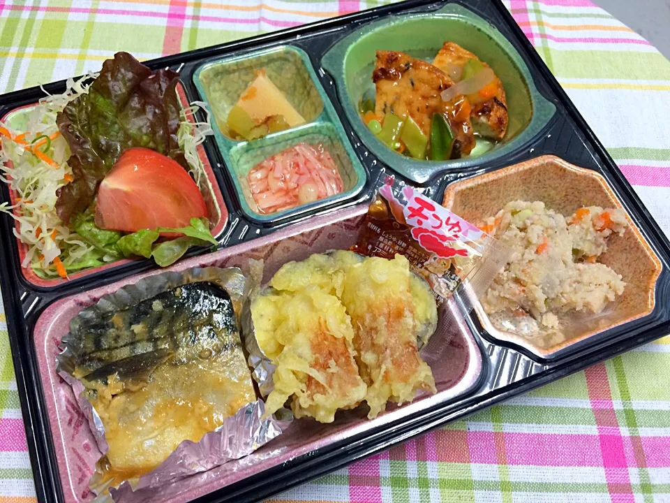 鯖の味噌煮 日替わり弁当 豊川市宅配|Naokazu Kuritaさん