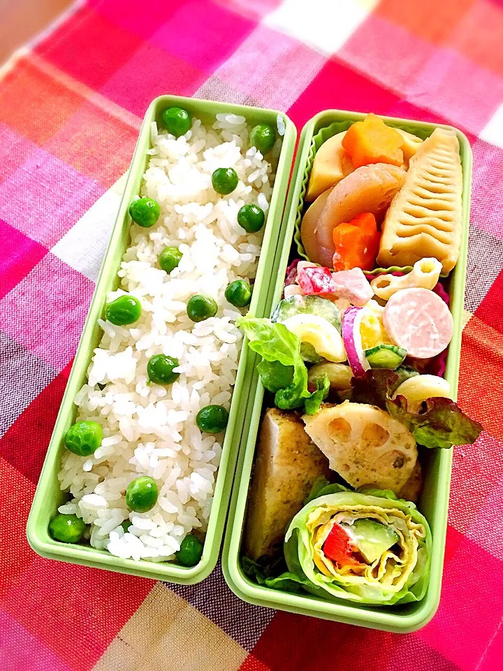 今日のお弁当5/26♡グリンピースご飯(*^^*)|ばろんさん