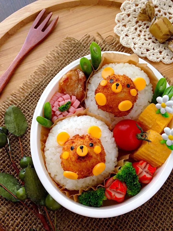 Snapdishの料理写真:キャラ弁☆コロコロコロッケでくまさん弁当|ザッキー☆さん