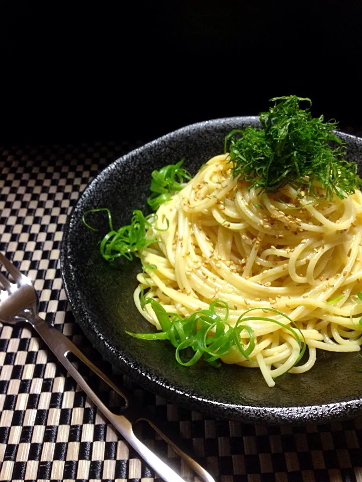 とかげ_(:3 」∠ )_さんの料理 シンプルわさびパスタ|あいさん