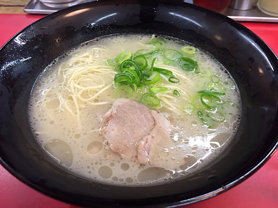 ラーメン290円|Yas Nakさん