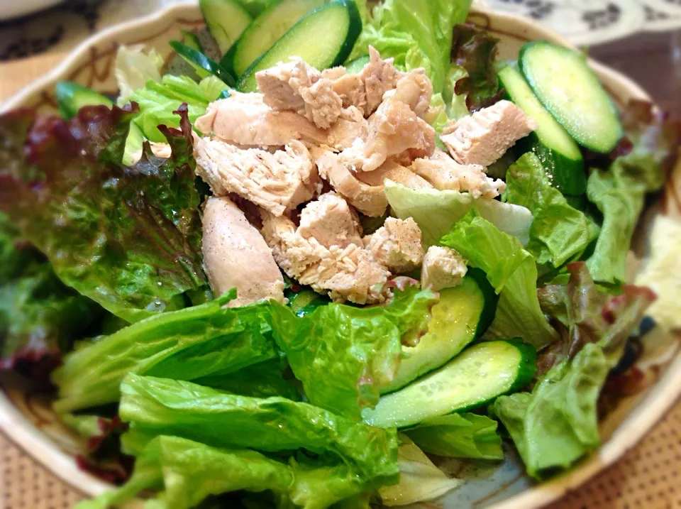 鶏のムネ肉のサラダ😋|アライさんさん