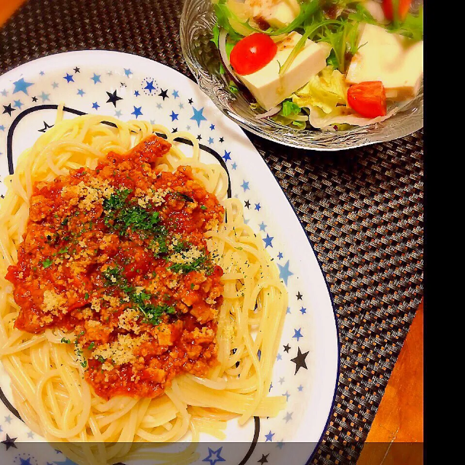 ハンバーグリメイクdeミートパスタ&豆腐サラダ( ^ω^ )|ばろんさん