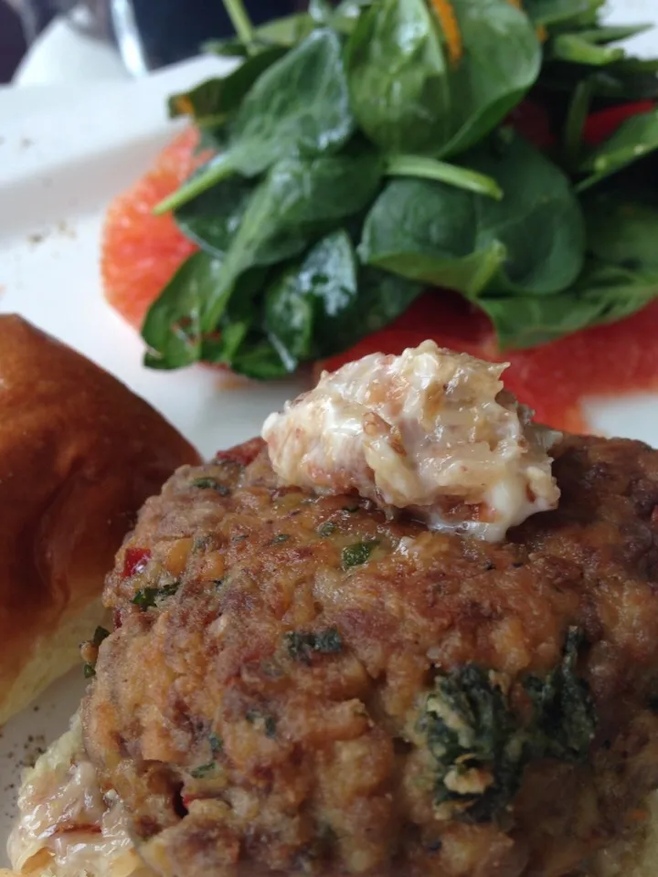 Duck Cakes with Roasted Pear and Shallot Mayo|Christine pavelkaさん