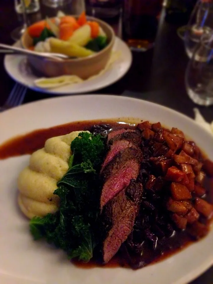 Snapdishの料理写真:Pub meal out #Venison #cabbage #mash #dicedVegetables|Calum Clarkさん