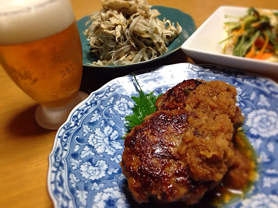 riezooさんの料理 ゴボウバーグ .•*¨*•.¸¸♬で、乾杯〜🍻🍻🍻|川上千尋さん