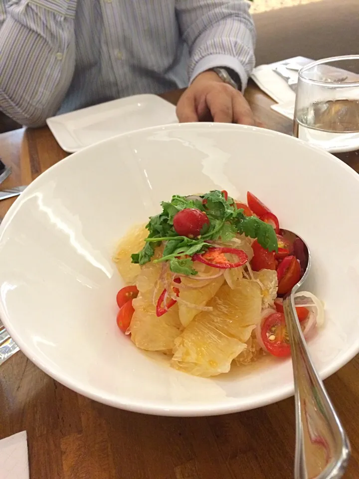 Pomelo salad @ P Bistro|Ong Sor Fernさん