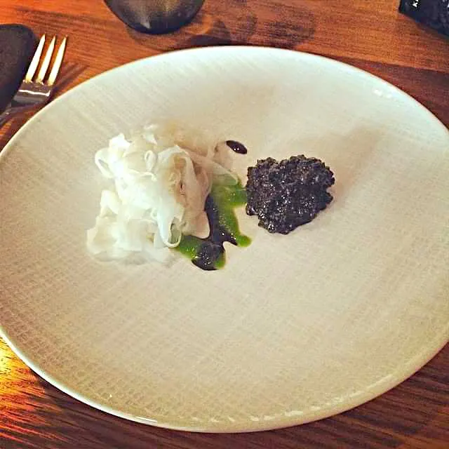 Snapdishの料理写真:cuttlefish with ink ragu cucumber|CHUENCHAIさん