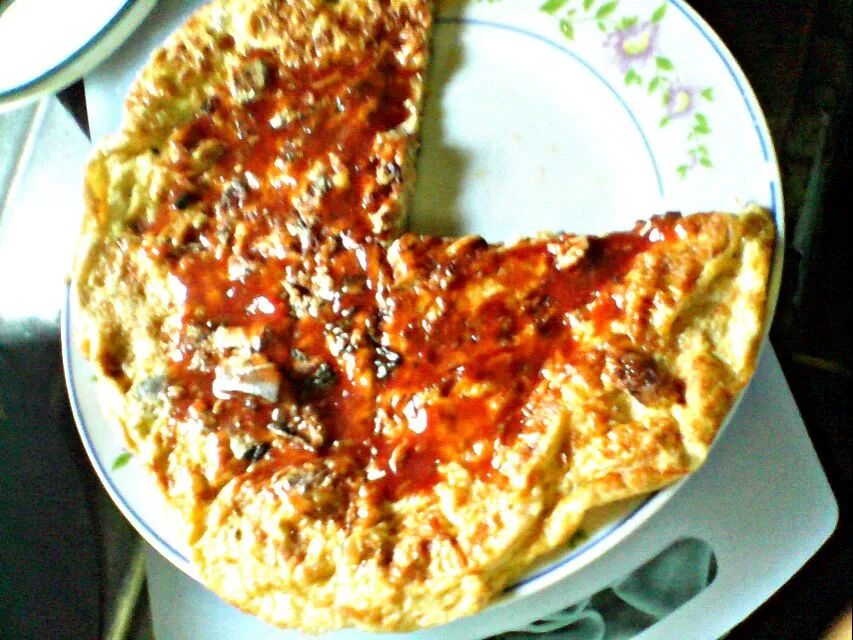 Snapdishの料理写真:Pizza egg with sardine sous|jennyjen15さん