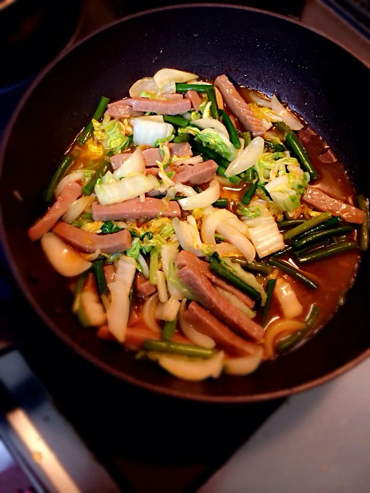 にんにくの芽、新玉ねぎ入りやわらか肉野菜炒め|Ａｋａｒｉ♡さん