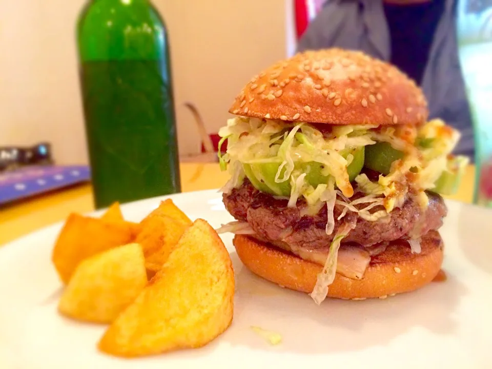 American -Kiwi burger-|Yumi Francisca Aoyamaさん