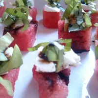 Watermelon, Feta & Basil Bites with Balsamic Reduction|g.k.さん