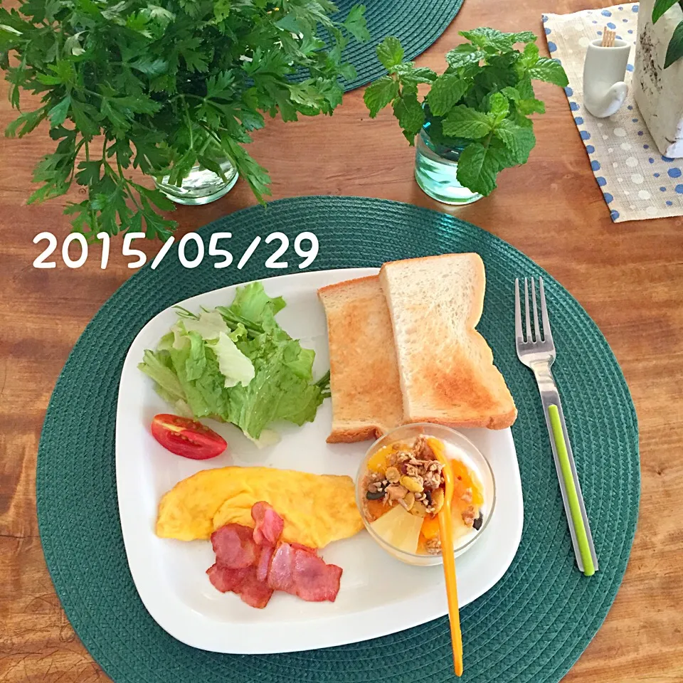 Snapdishの料理写真:朝ごはん 2015・5・29|ローゼルさん