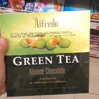 Green tea chocolate favourite💜💜|Atika Mutiara Insaniさん