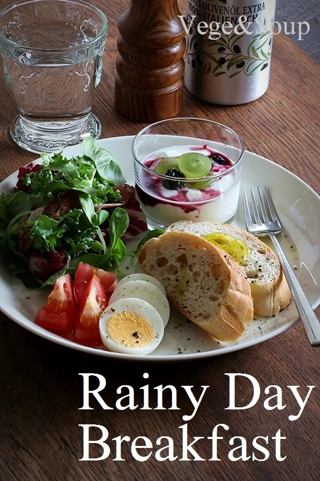 Snapdishの料理写真:大雨の日の朝ごはんとＷ杯決勝 #VegeAndSoup|晴子さん