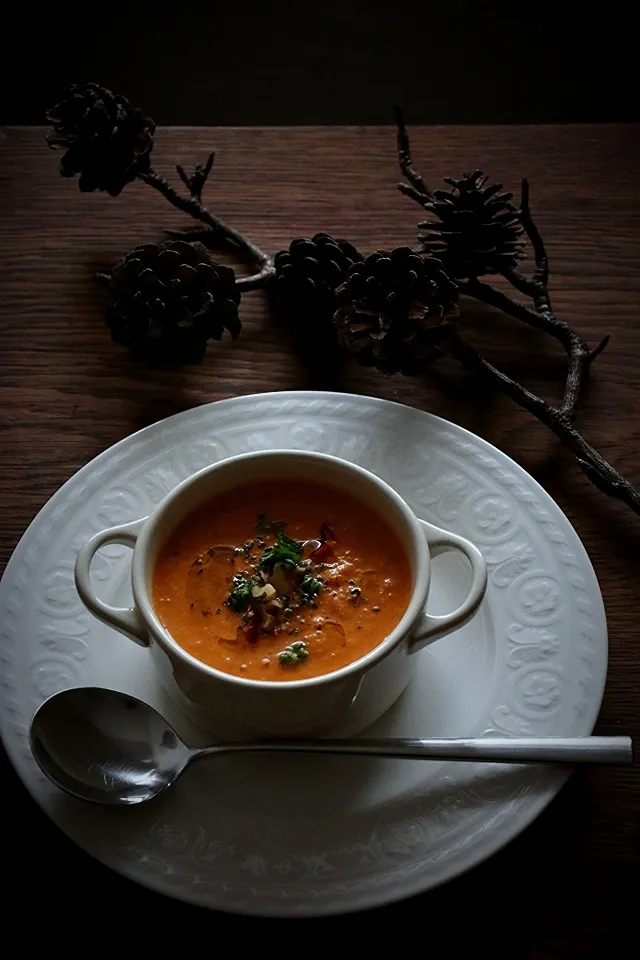 【Recipe】スーパーで売ってる海老が超濃厚スープに変身♪　海老と香味野菜のビスク #VegeAndSoup|晴子さん