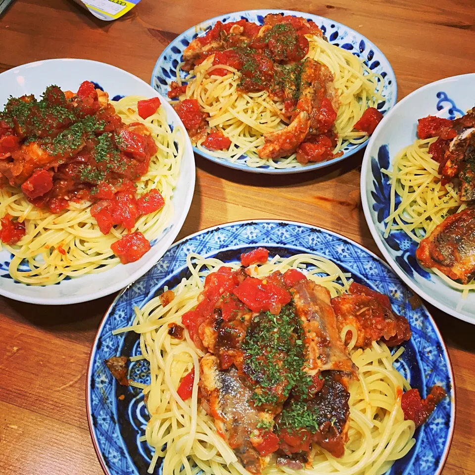 イワシのトマトソースパスタ|ひとみさん