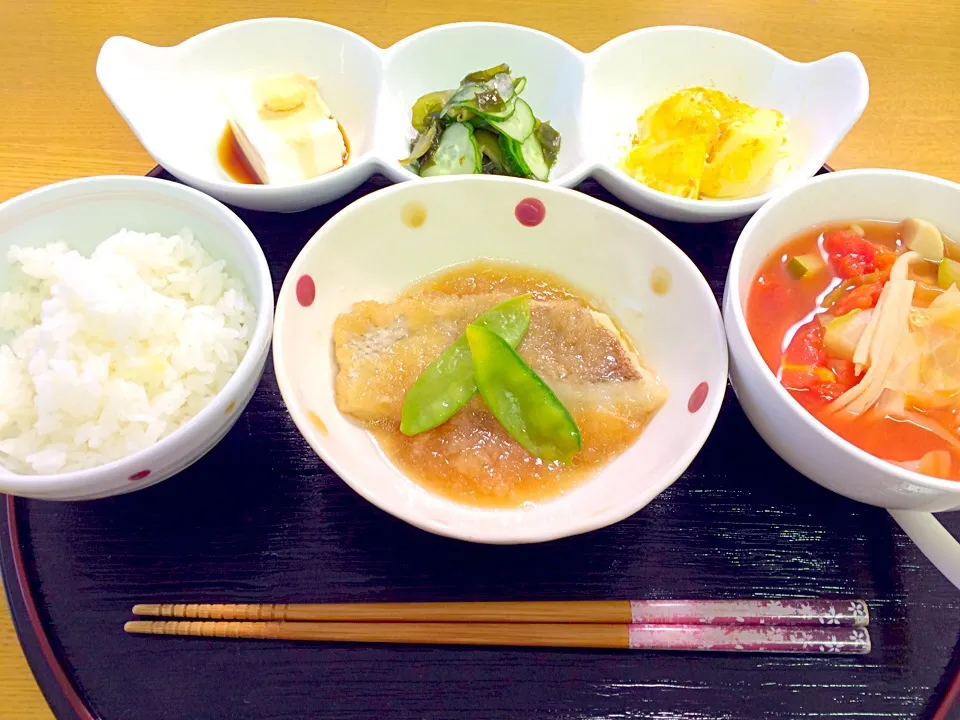 鯛のみぞれ煮、酢の物、カレーマヨ粉ふきいも|nasumさん