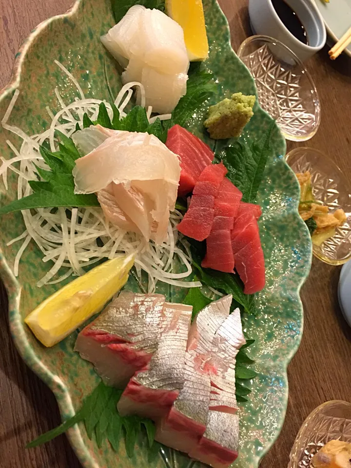 Snapdishの料理写真:刺身盛合せ|うえのぶさん