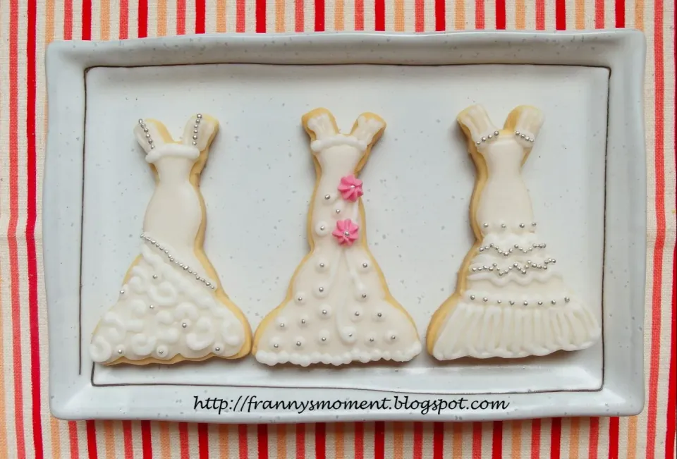 wedding dress icing cookies|Frannyさん