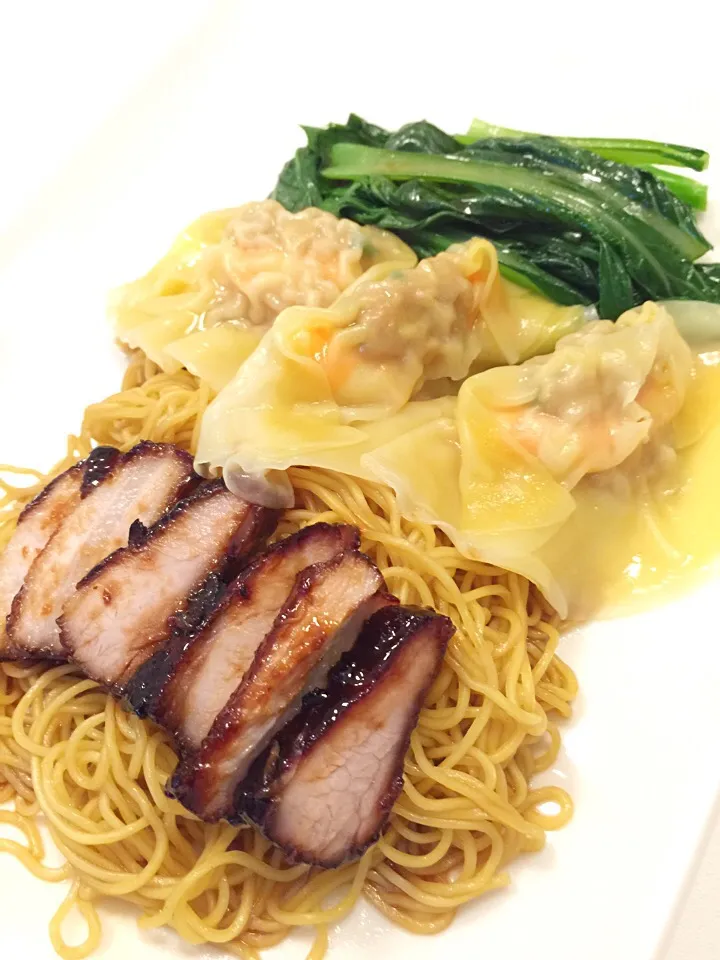 Wonton Mee with Charsiew - Egg noodles with pork dumplings and honey roasted pork|12Dragonさん