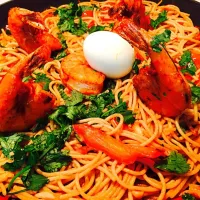 Quinoa pasta with tiger shrimp and egg|Curie Madalaさん