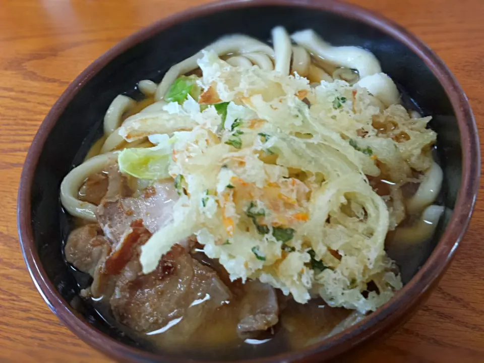 吉田のうどん「肉天うどん」|マカロニ公爵さん