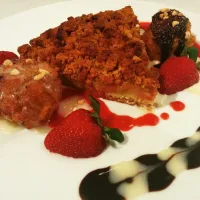 Apple & Guava pie with deep fried icecream, white & dark chocolate fern with a strawberry couli.|Danielさん