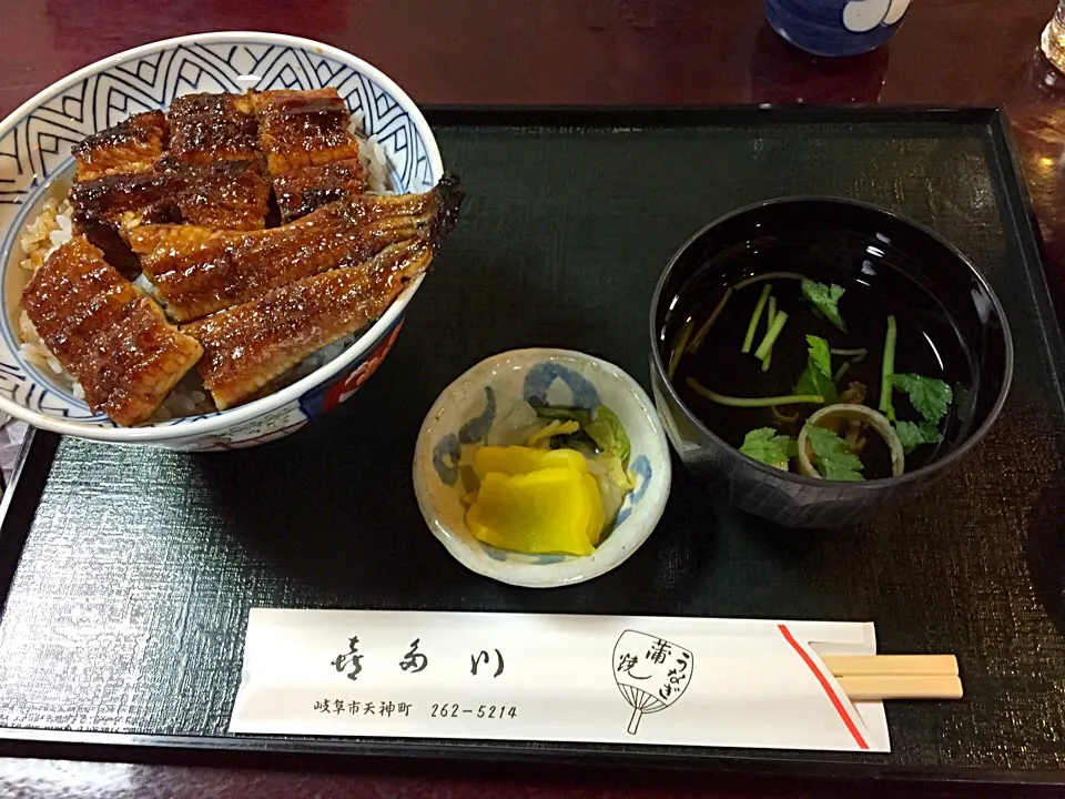 久しぶりの鰻丼、しかも特上！|taka-chanさん