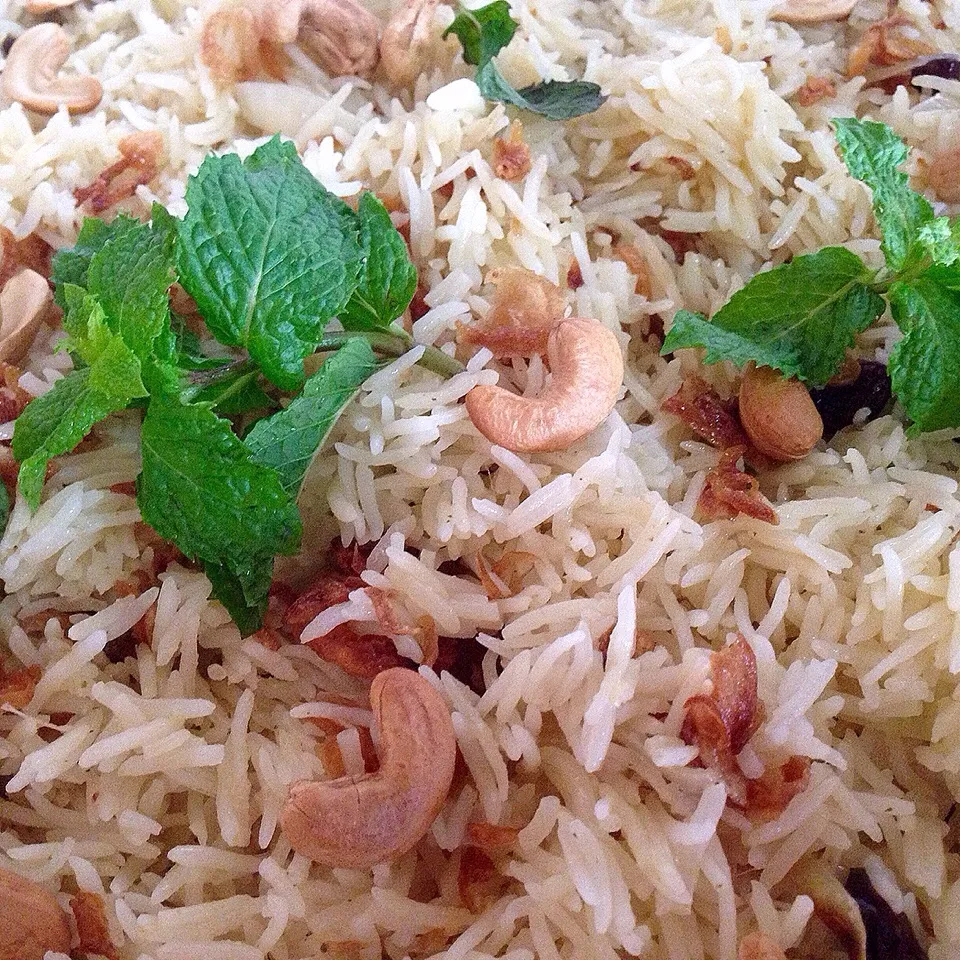 Fragrant Savoury Oily Rice. Nasi Minyak. Serve at wedding or during Eid festivities.|Joha Hassanさん