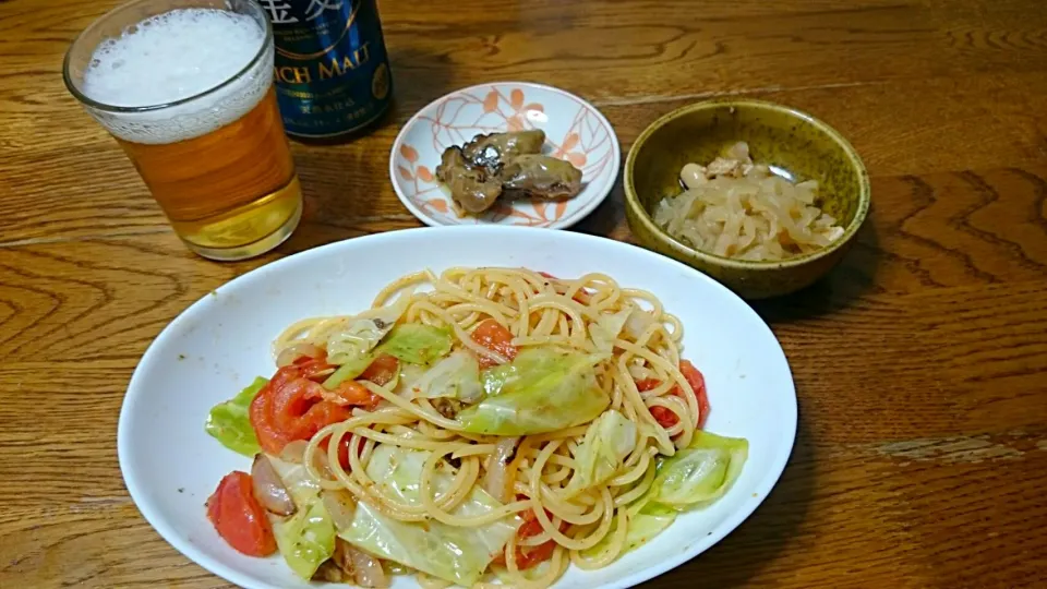 Snapdishの料理写真:アンチョビトマキャベパスタ♡♡♡|ヤッチさん