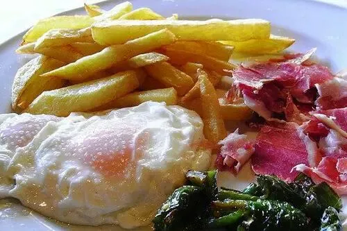 Eggs and ham/ huevos con jamón|erreta (euskadi)さん