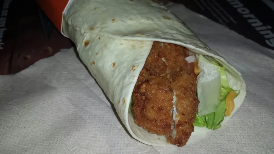 Premium McWrap Crispy Chicken & Bacon|Christian J. Torres Cañarteさん