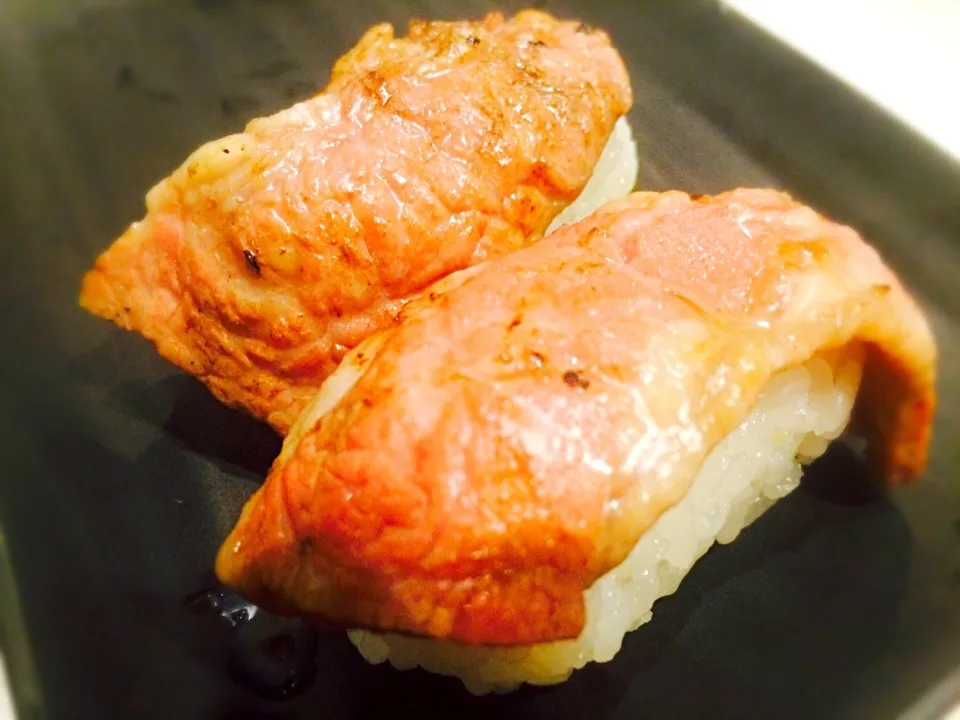 Snapdishの料理写真:Beef sushi|Masakiさん