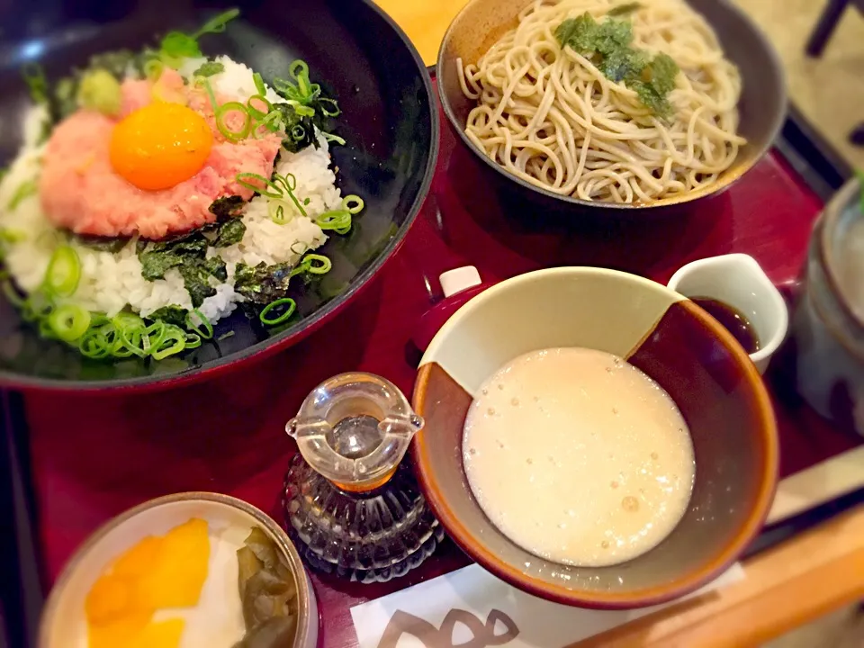 ネギトロ丼セットととろろ単品 家族亭in草加|あやさん