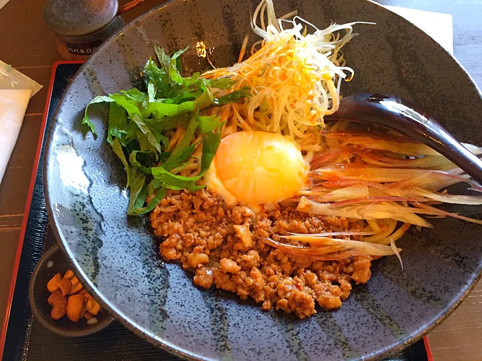 Snapdishの料理写真:汁なし担々麺！|yukirinさん