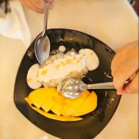 Mango with sticky rice|Maya Sulongさん