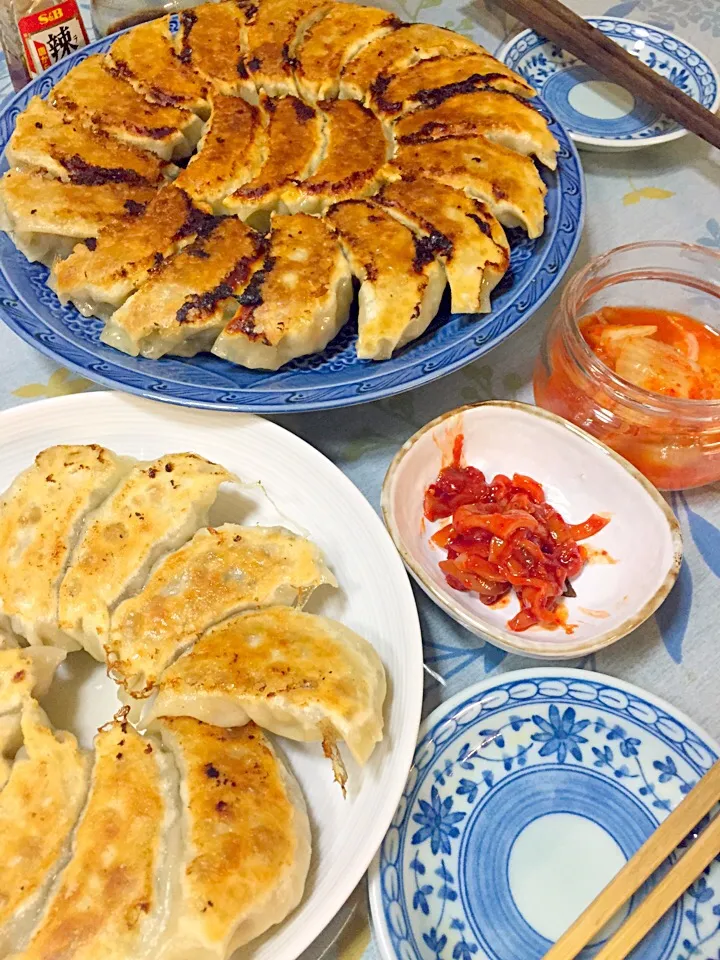 今日の晩御飯（≧∇≦）  餃子だけ😷|ようこさん