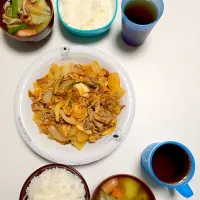 豚キムチとごろごろ野菜スープ|ひなたさん