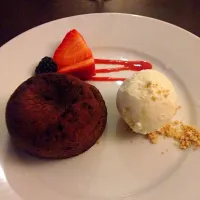 Chocolate Fondant with White Chocolate Ice Cream and a fruit sauce #chocolatefondant #chocolate #icecream #whitechocolate #strawberry #blackberry #biscuit|Calum Clarkさん