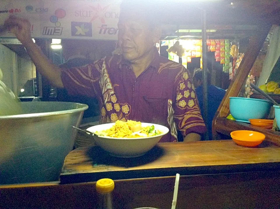 Soto Ayam|Bambang Budiono Tjioさん